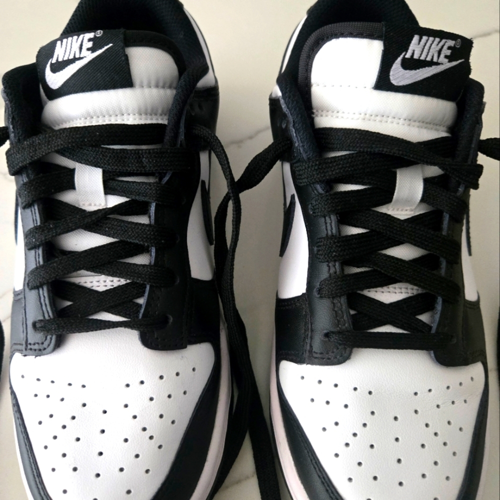 Nike Dunk Low Retro "Panda" Women's Size 6 White/Black Sneakers
